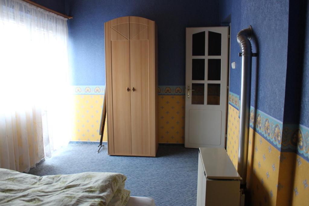 Orwa Apartmanok - Fenyofa Koez Zalakaros Rom bilde