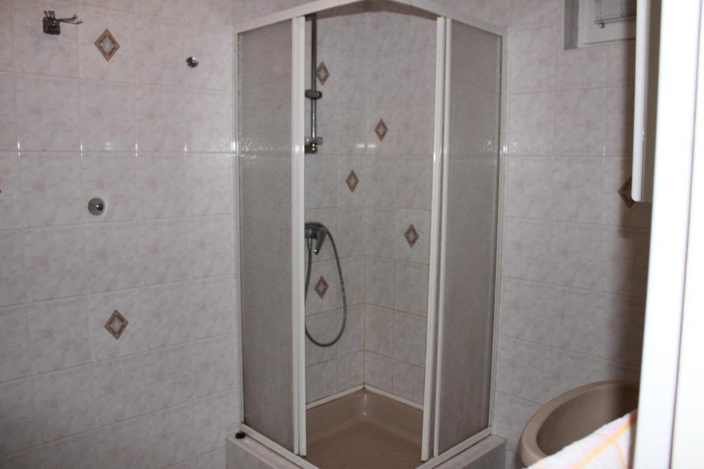 Orwa Apartmanok - Fenyofa Koez Zalakaros Rom bilde